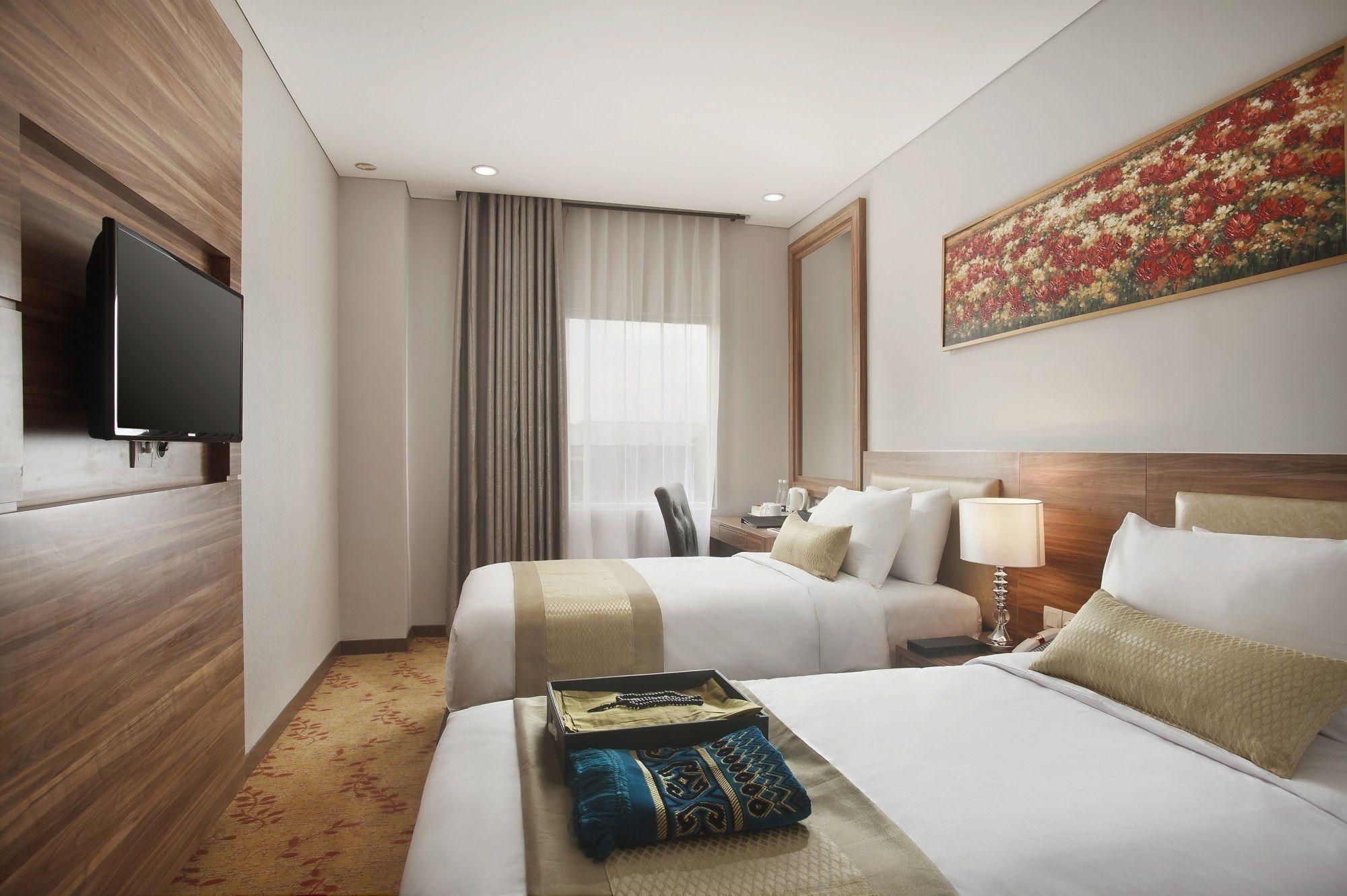 Grand Serela Yogyakarta Exterior photo