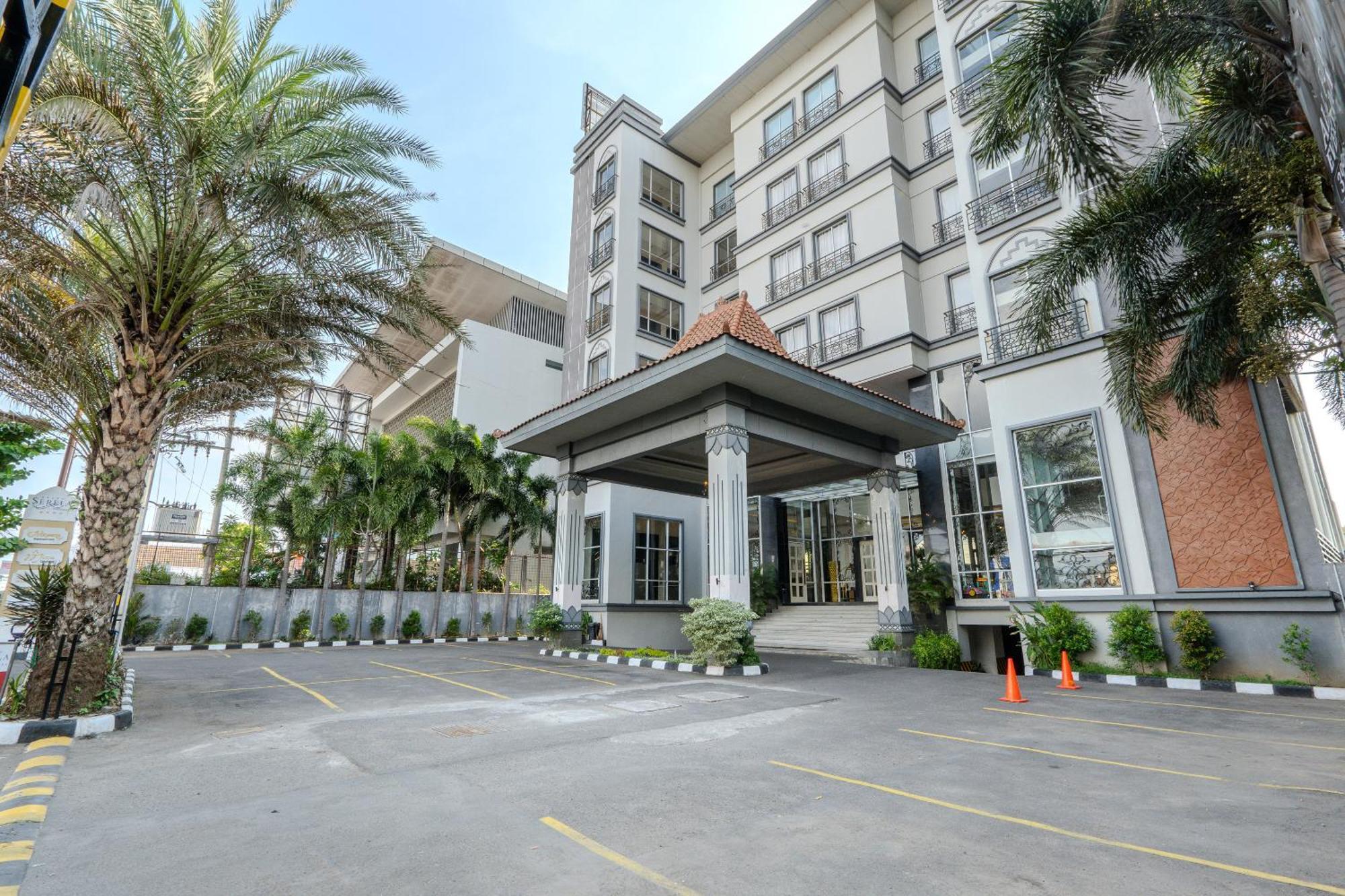 Grand Serela Yogyakarta Exterior photo