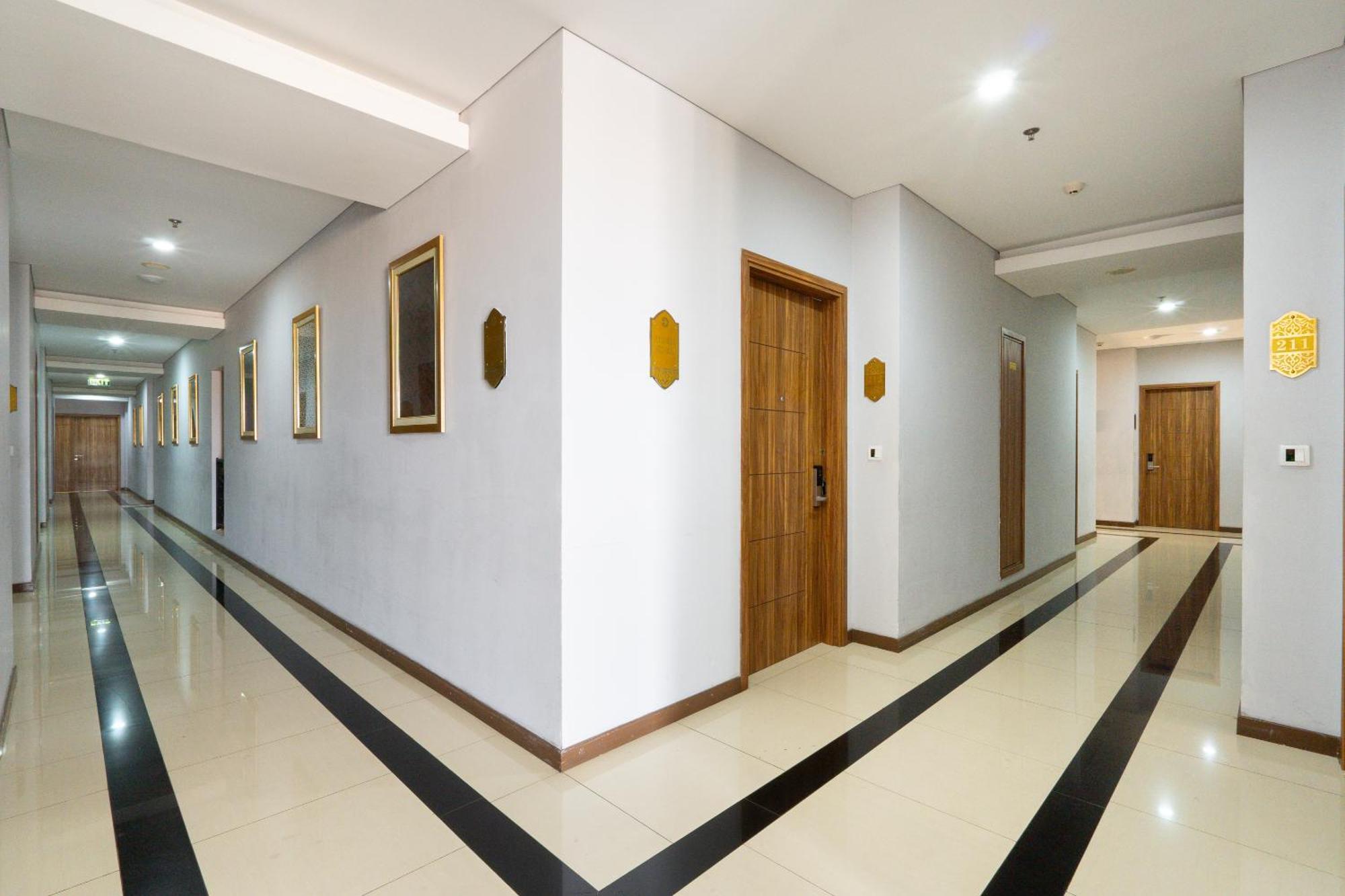 Grand Serela Yogyakarta Exterior photo